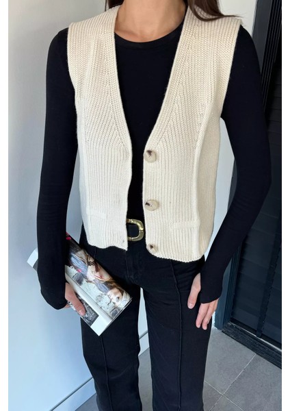 Kadın V Yaka Ön Düğmeli Triko Yelek P-00019004 fiyatları