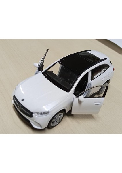 Oyuncak Metal Model Araba 1/36 Çek Bırak Mercedes Benz Glc 220 Beyaz fırsatları