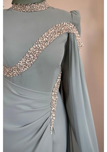 Feriha Yandan Pelerinli Taşlı Özel Tasarım Abiye Mint fırsatları