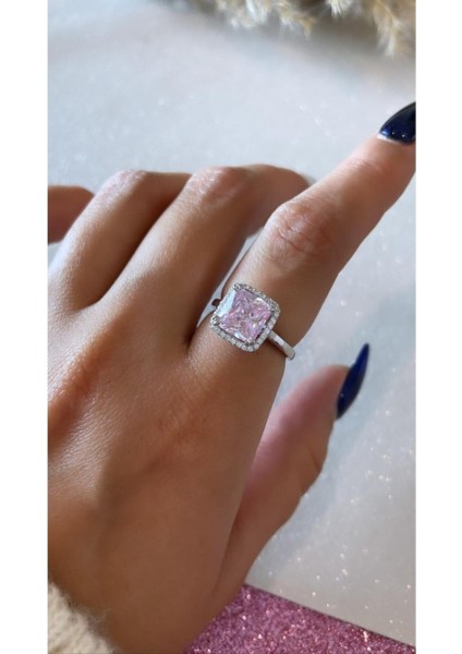 Beyaz Altın Kaplama Ithal Yüksek Kalite Üretim Açık Pembe Renk Kare Form 925 Ayar Gümüş Yüzük