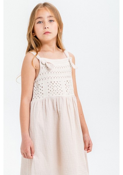 Bej Dantel Detaylı Müslin Kız Çocuk Elbise 21083 fiyatları