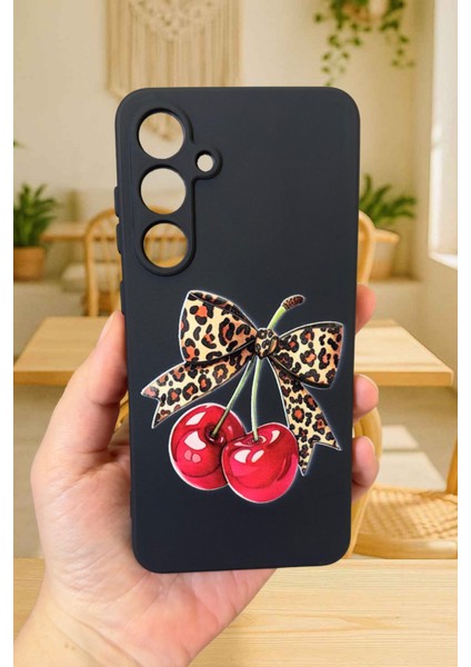 Samsung Galaxy S25 Plus Uyumlu Kiraz Leopar Fiyonk Desenli Silikon Darbe Emici Rubber Kılıf fiyatları