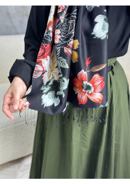 Ipekevi Çöl Gülü Desenli Ipek Şal Siyah