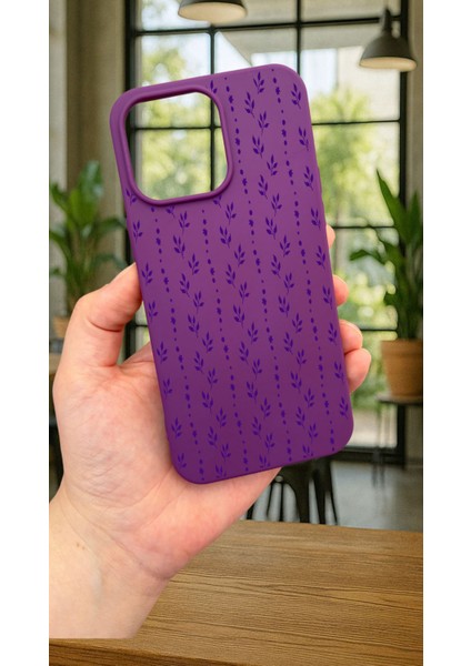 iPhone 15 Pro Max -Sarmaşık Desenli Silikon Darbe Emici Klasik Korumalı Rubber Kılıf