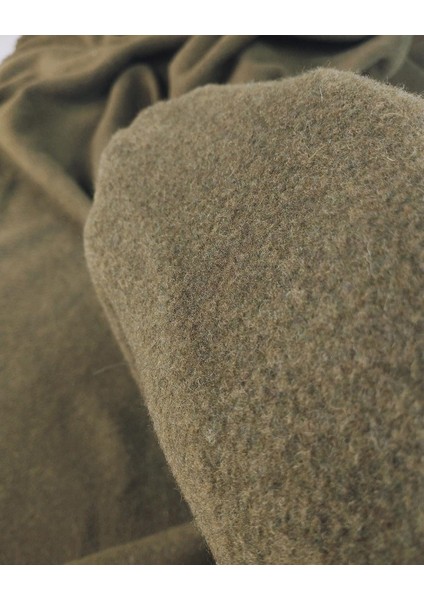 Haki Renkte Kalın Örme En: 145 cm