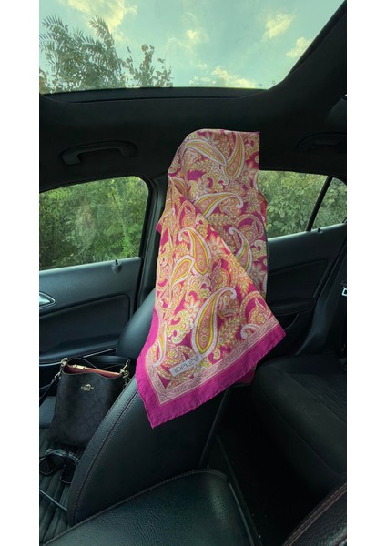 Ipekevi Desenli Tensel Eşarp Fuşya