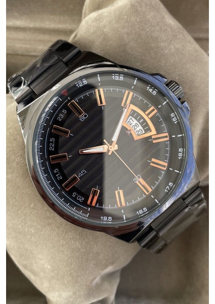 Siyah Renk Çelik Kordon Erkek Kol Saati Özel Kutulu Arkadaşa Kardeşe Abiye Hediye