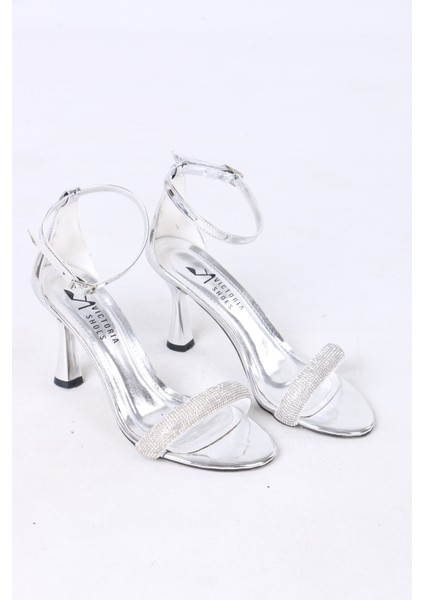 Parlak Taş Detaylı Bilekten Bağlamalı Topuklu Abiye Kadın Ayakkabı modelleri