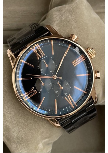 Siyah Renk Erkek Kol Saati modelleri