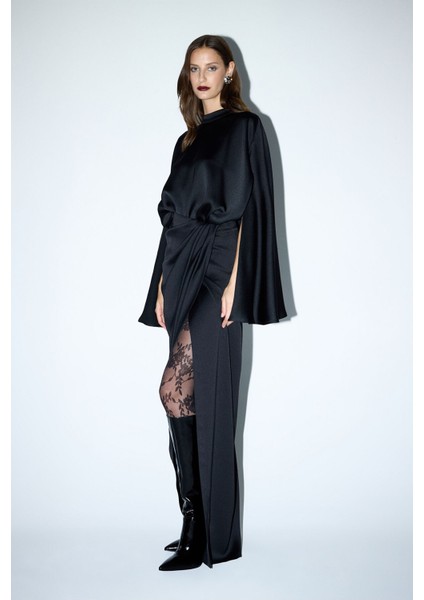 Pileli Asimetrik Etek Siyah 12745955000 modelleri