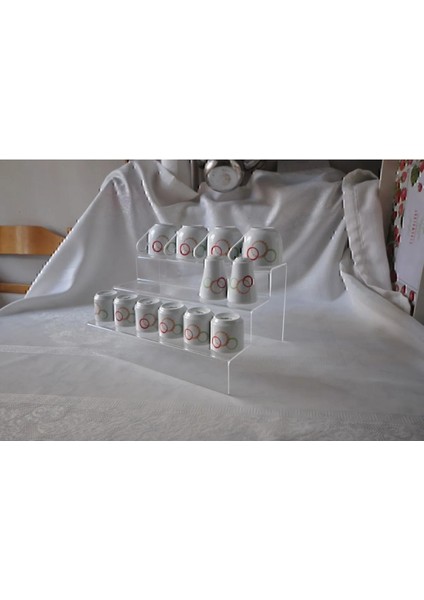 Pleksi Şeffaf Merdiven Sergileme Standı 3 Basamaklı(Kademeli) 30 cm Genişlik modelleri