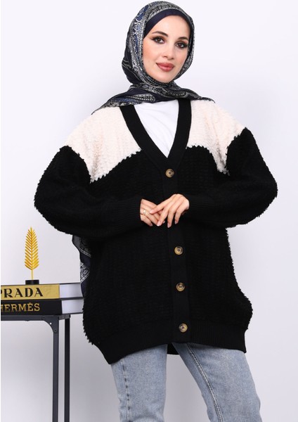 Siyah V Yaka Düğmeli Triko Hırka modelleri