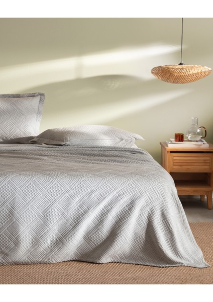 Triangle Tek Kişilik %100 Pamuk Yatak Örtüsü - Kırmızı - Lüks Koleksiyon