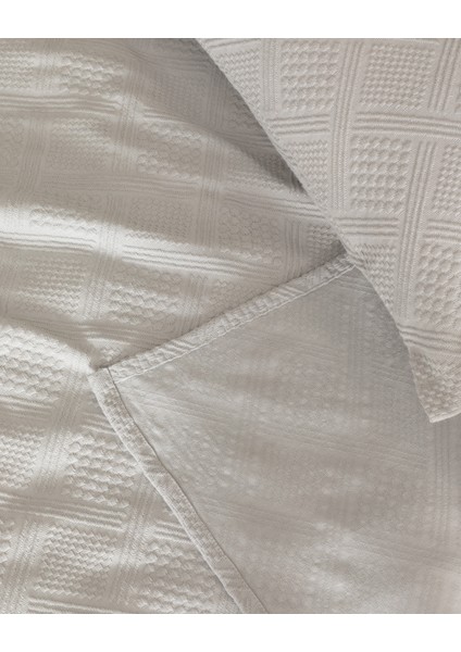 Triangle Tek Kişilik %100 Pamuk Yatak Örtüsü - Kırmızı - Lüks Koleksiyon modelleri