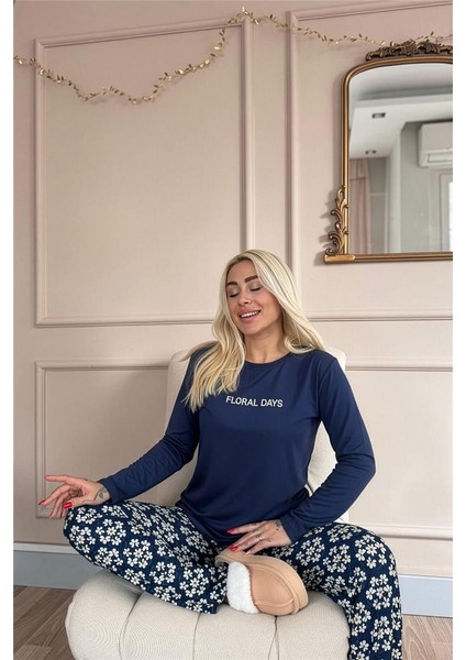 Lacivert Floral Days Desenli Uzun Kollu Bambu Örme Kadın Pijama Takımı fiyatları