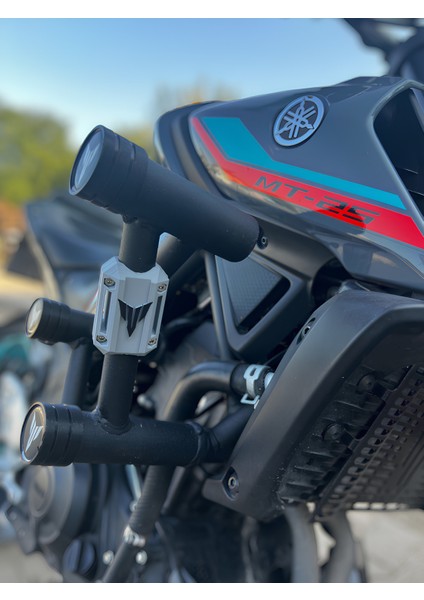 Yamaha MT125/25/07/09/10 Crash Bar Kırmızı Siyah Motor Koruma Aksesuarı (Yan TAMPON)1ADET fırsatları