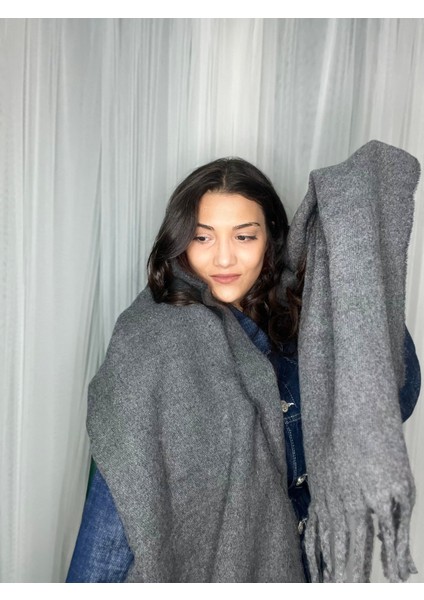 Püsküllü Geniş Makarna Şal & Atkı fırsatları