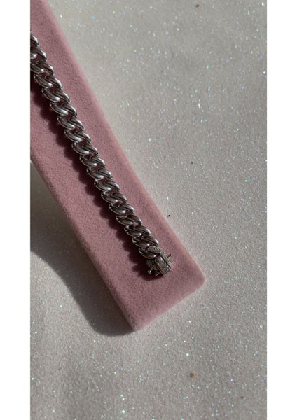 Taşsız Gurmet Model Bileklik fırsatları