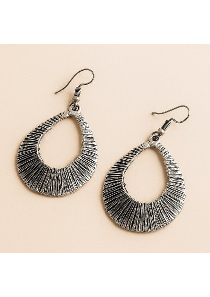 Rölyef Damla Şekilli Kadın Küpe Çift Adet Gümüş Kaplama El Yapımı Küpe modelleri