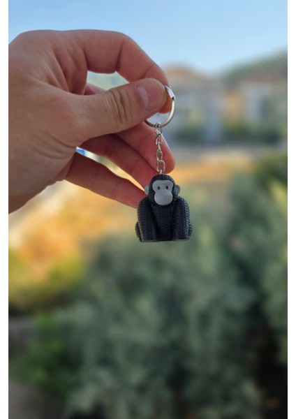 Örgü Desenli Goril Figürlü Anahtarlık – Çanta ve Anahtar Aksesuarı fiyatları