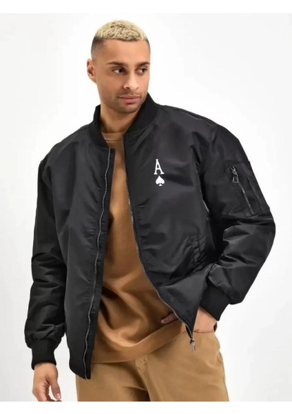 Erkek Bomber Mont – Siyah Renk, Maça Ası Baskılı, Fermuarlı, Cepli, Kapitone Astarlı, Bahar Kış Günlük Mont Ceket - Siyah fiyatları