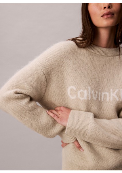 Yuvarlak Yaka Standart Işlemeli Beyaz Kazak Kadın LV044D359GPD7 modelleri