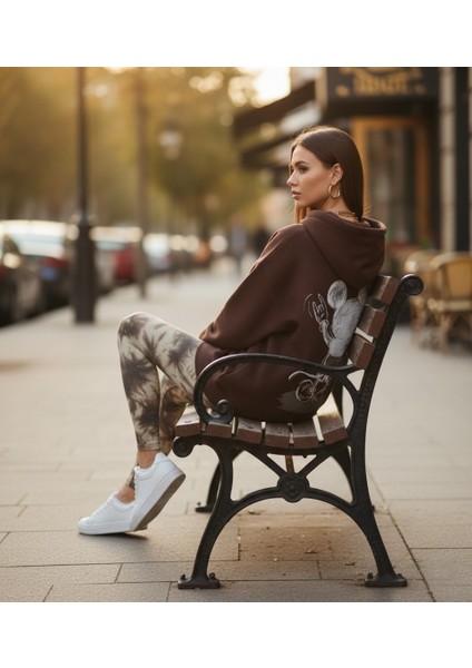 Kadın Bol Kesim Sırttan Baskılı Oversize Hoody Sweatshirt - Modal Kışlık Kapüşonlu fiyatları