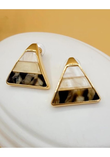 Toprak Piramit Mineli Küpe modelleri