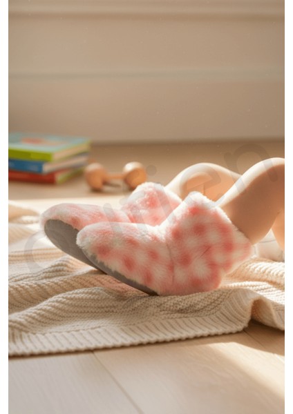 Çocuk ve Bebek Panduf, Kışlık Peluş Bot, Yumuşak, Sıcak Tutan, Kaymaz Tabanlı Ev Içi Patik, Ev Botu fırsatları