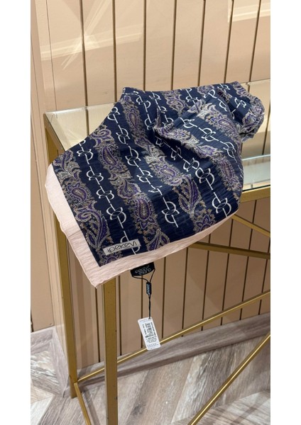 Ipekevi Desenli Tensel Eşarp Lacivert Krem