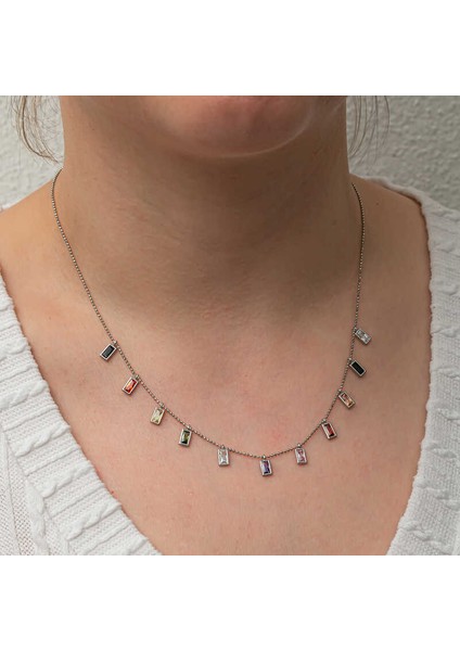 Gümüş Renkli Taşlı Şans Kadın Kolye indirimleri