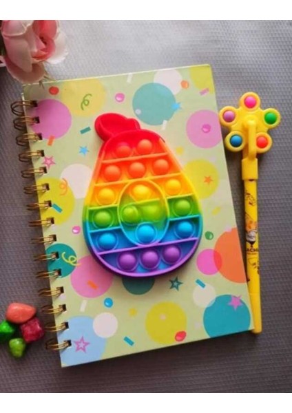 Popit Detaylı A5 Spiralli Not Defteri – Eğlenceli ve Renkli Tasarım