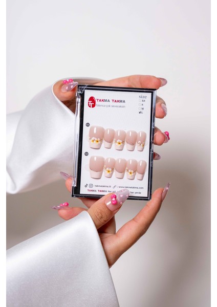 10'lu Ten Rengi Orta Balerin TT0900 Tekrar Kullanılabilir El Yapımı Protez Takma Tırnak - Ten Rengi-L