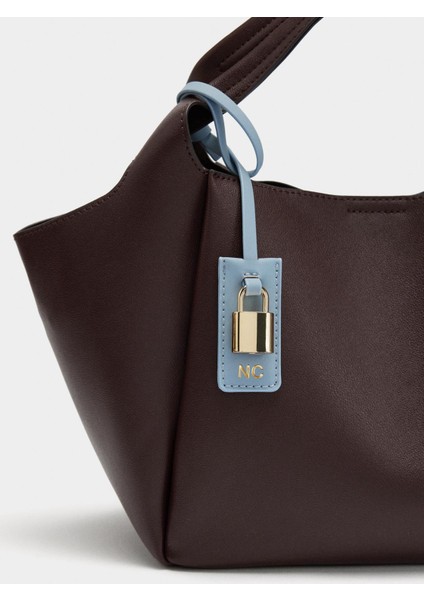 Çıkarılabilir Charm'lı Tote Çanta modelleri