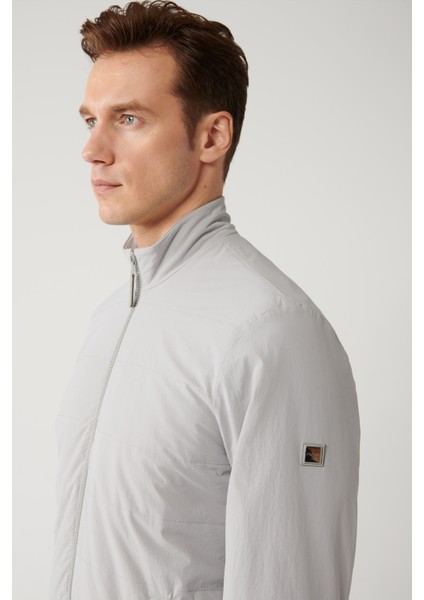 Erkek Gri Önü Elyaf Kapitoneli Fermuarlı Su iticili Mont A31Y6006