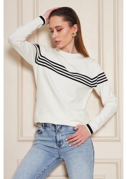 Kadın Bisiklet Yaka Yumuşak Dokulu Çizgili Triko Kazak 35111