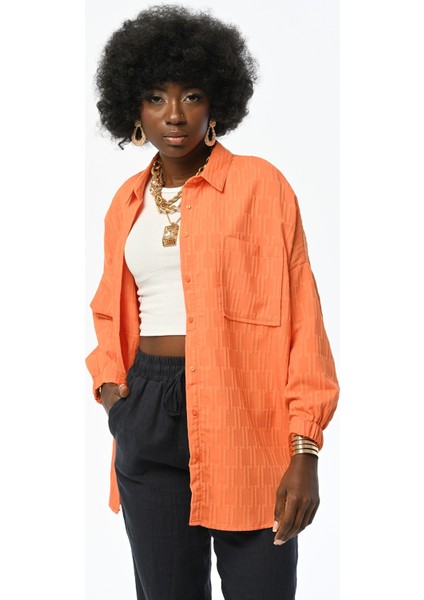 Kadın Kolları Büzgülü Desenli Oversıze Turuncu Gömlek