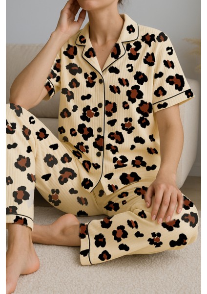Leopar Baskılı Düğmeli Yazlık Pijama Takımı fiyatları