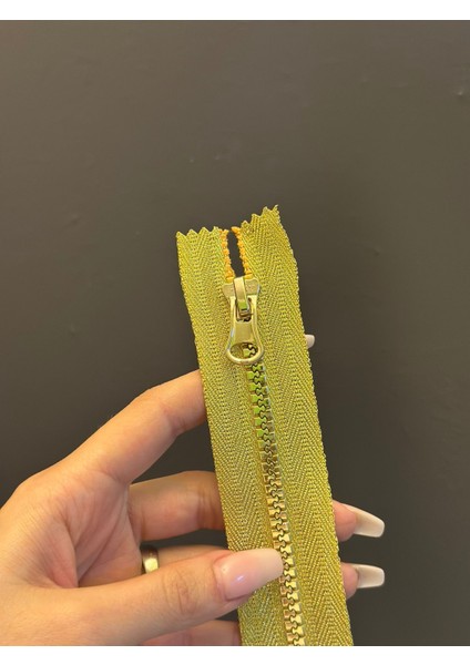 24X3 cm Altın Sarı Parlak Fermuar modelleri