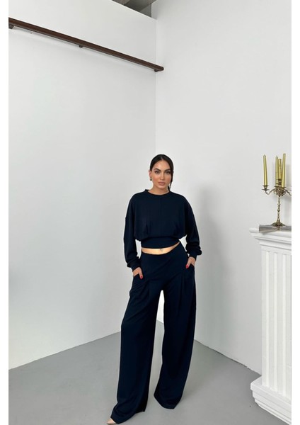 Kadın Dikiş Detaylı Crop Sweat Bol Paça Eşofman Altı Modal Kumaş Ikili Takım NBNP017