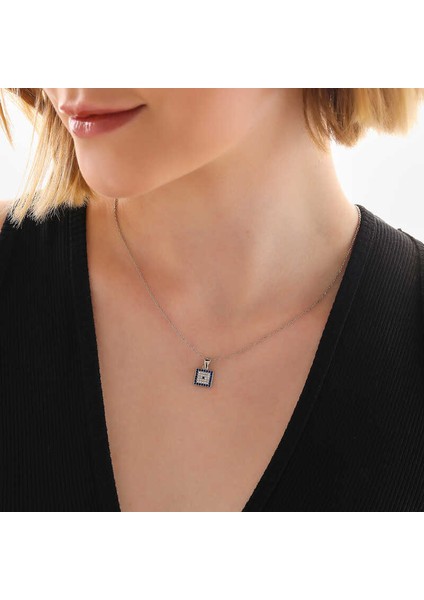 925 Ayar Gümüş Kare Nazar Kadın Kolye T7969 (800800) fiyatları