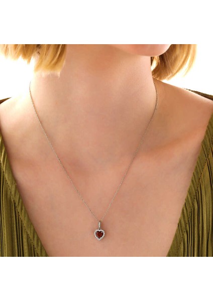 925 Ayar Gümüş Kırmızı Taşlı Kalpli Kadın Kolye T8053 (800800) fiyatları