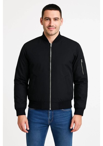 Erkek Bomber Mont Ceket – Fermuarlı, Kapitone Içi Astarlı, Su Itici Kumaş, Regular Fit, Uzun Kollu, Yandan Cepli, Bahar & Kış Rahat Günlük Stil - Siyah