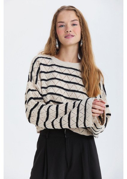 Çizgili Crop Triko Kazak Siyah - Bej fırsatları