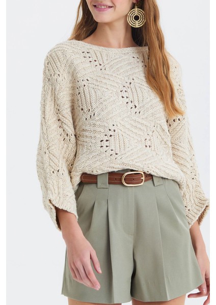 Oversize Örme Desenli Triko Kazak Bej indirimleri