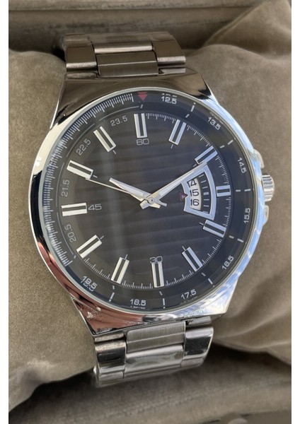 Özel Kutulu Metal Kordon Erkek Kol Saati Arkadasa Sevgiliye Hediye Dogum Gunu Yil Donumu fırsatları