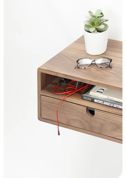 Luna Duvara Monte Ahşap Komodin fırsatları