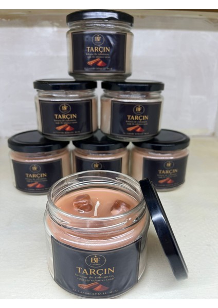 El Yapımı Tarçın Kokulu Mum Kalıcı ve Yoğun Koku Cam Kavanozda Dekoratif ve Romantik Mum