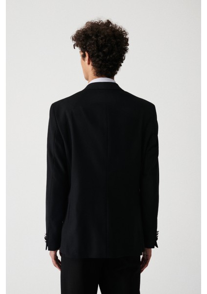Erkek Siyah Mono Yaka Kapaklı Cepli Astarlı Çift Yırtmaçlı Metal Düğmeli Blazer Ceket A32Y4029