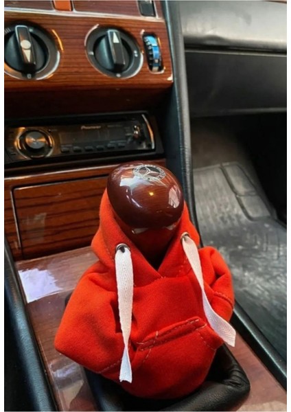 Araç Vites Poları-Kırmızı Kapşonlu Vites Elbisesi-Her Araca Uyumlu